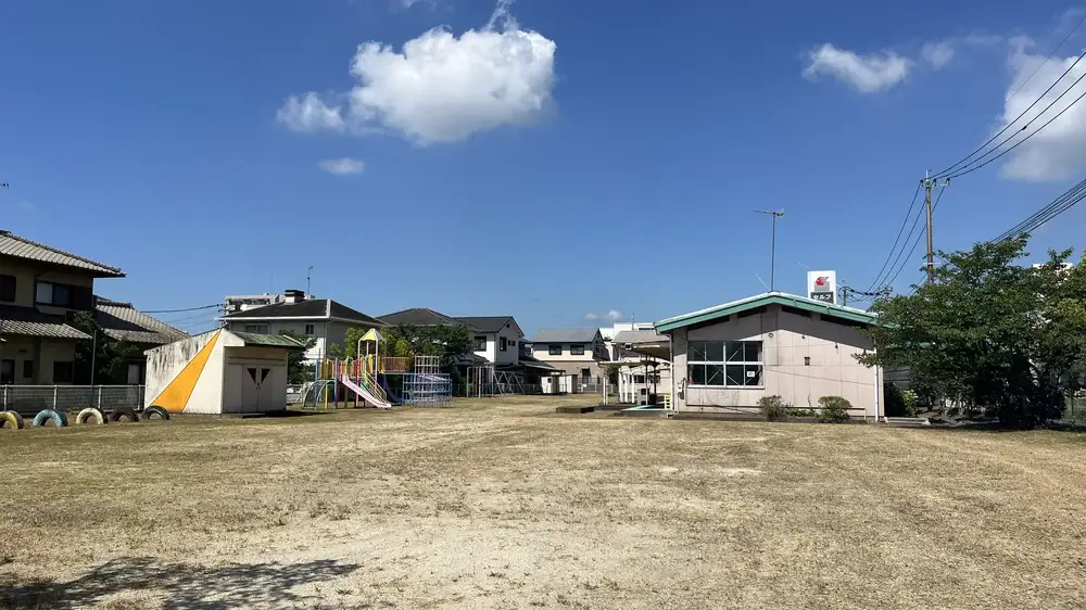 豊府幼稚園 広々とした庭園（園庭）