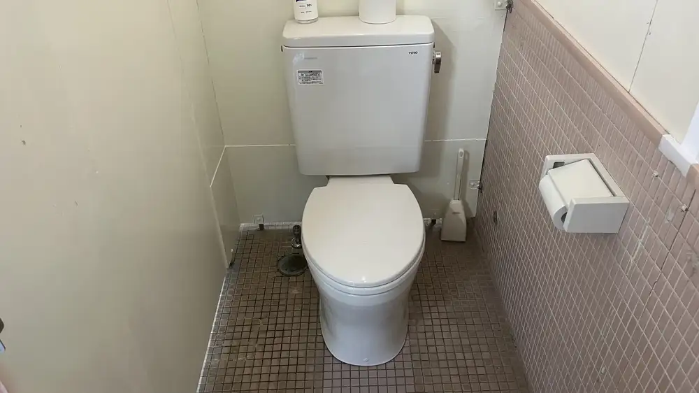 洋式便器（使用可能）